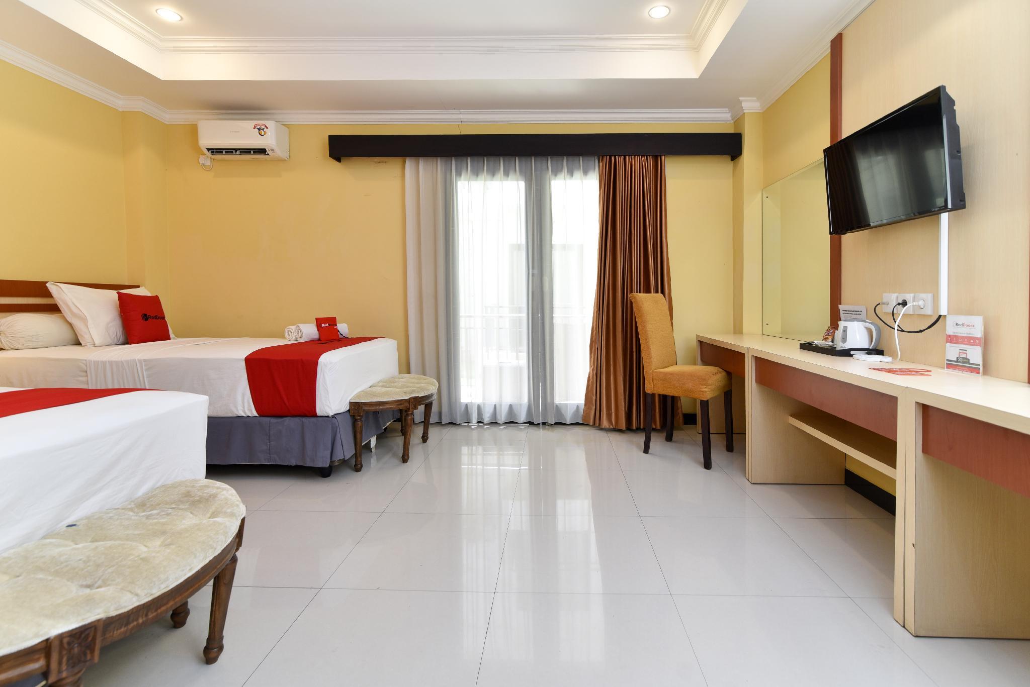 Reddoorz Plus Near Mall Bali Galeria 2 Denpasa Buitenkant foto