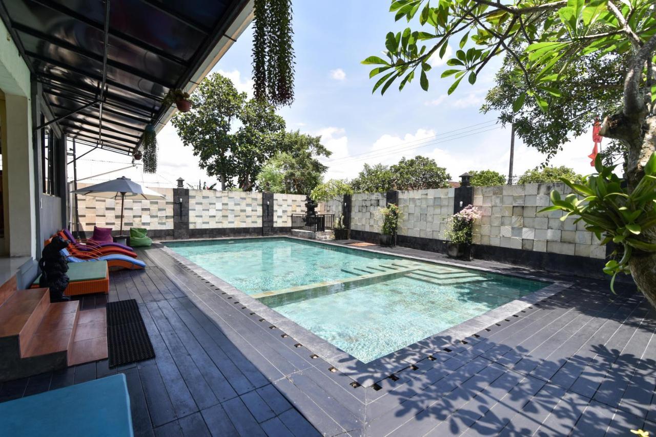 Reddoorz Plus Near Mall Bali Galeria 2 Denpasa Buitenkant foto