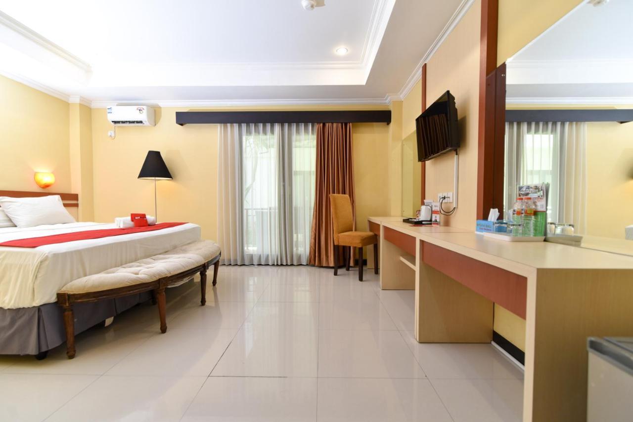 Reddoorz Plus Near Mall Bali Galeria 2 Denpasa Buitenkant foto